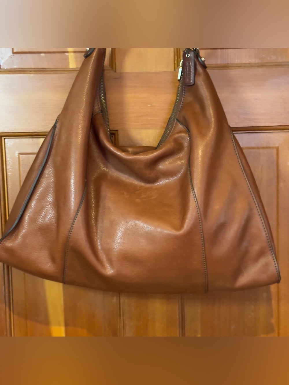 Liz Claiborne Cognac Brown genuine Leather Shoulder Hobo - Picture 2 of 15